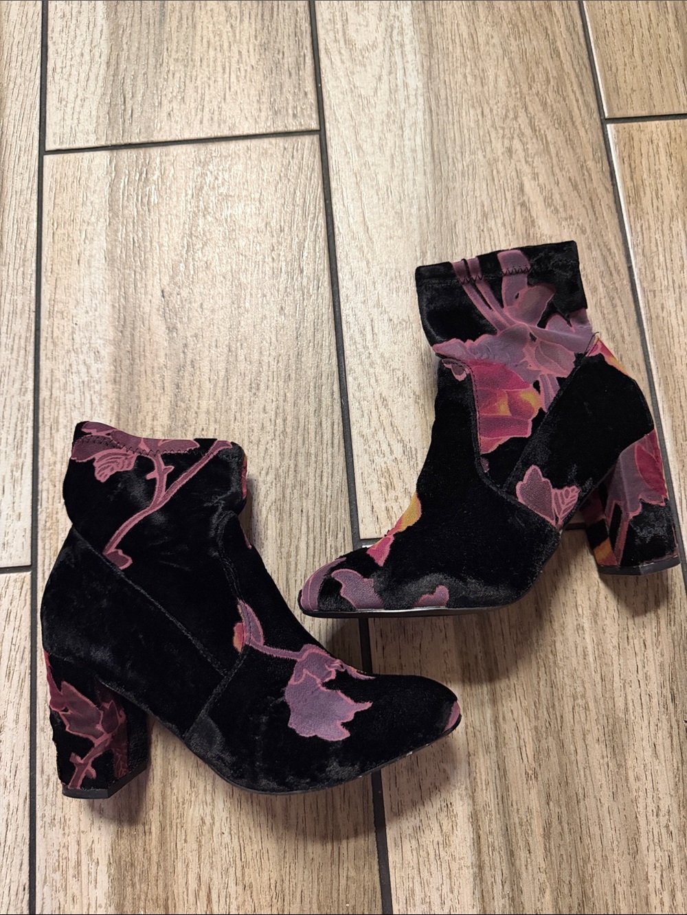 Steve Madden Black Velvet Floral Block Heel Ankle Boots